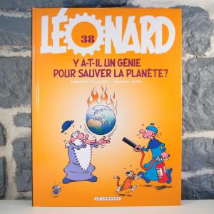 Léonard 38 Y a-t-il un génie pour sauver la planète - (01)